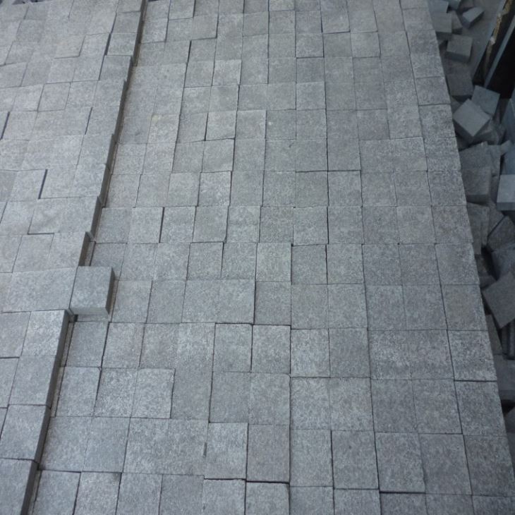 G684 Dub Granite Vuas