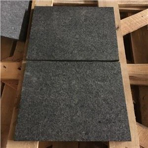 Dub Pearl Granite Flamed Vuas