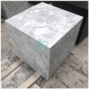 Dawb Marble Plinth Coffee Rooj